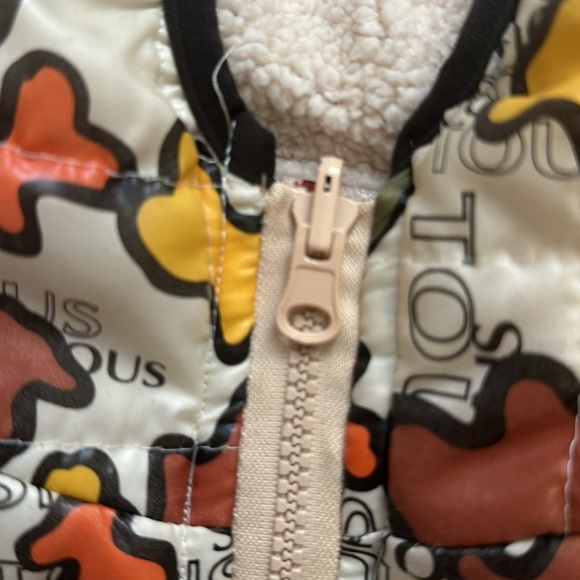 Zara Girls Vest with Hoodie and Two Side Zipper - Picture 6 of 13